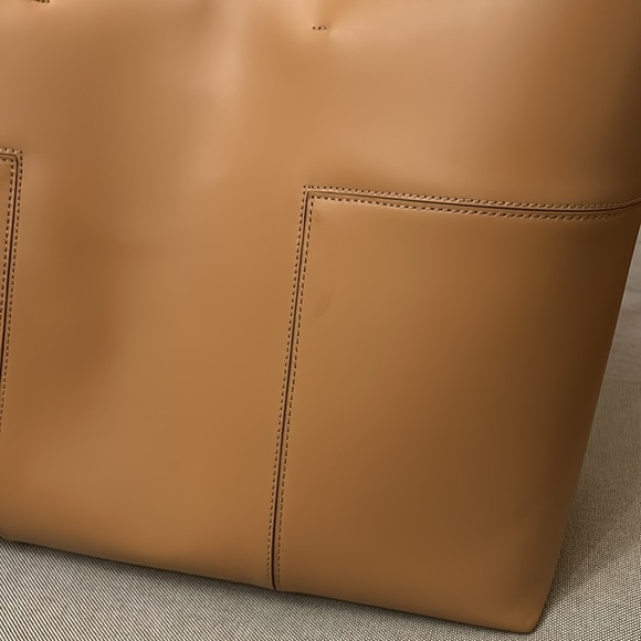 Authentic Tory Burch Block T Tote Tan Bag shoulder purse - Picture 3 of 11